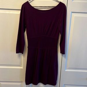 Express plum size small dress, 3/4 sleeve - perfect for date night, zipper back